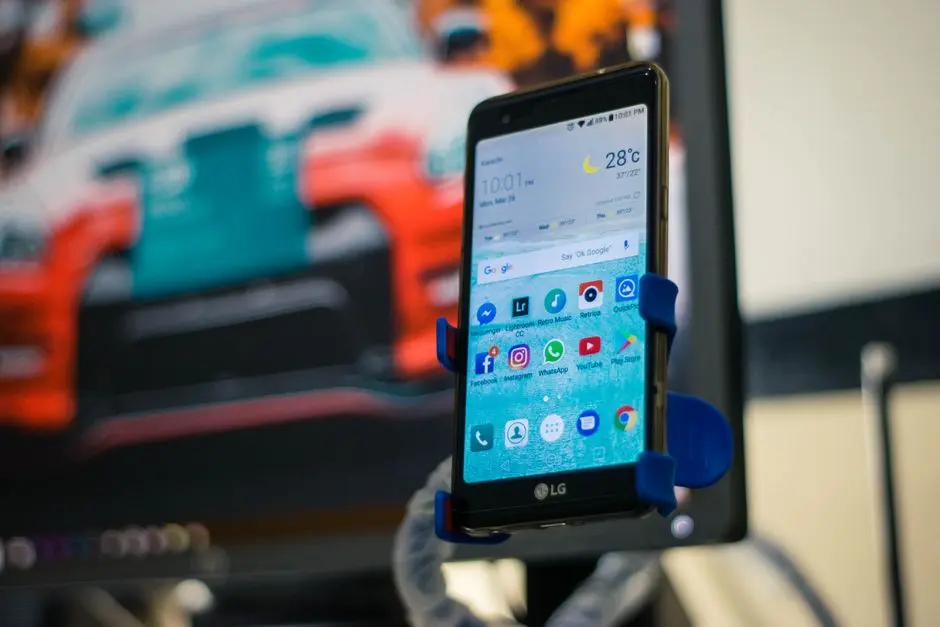 Aplikasi Desain Grafis Android Terbaik untuk Membuat Poster: Rekomendasi 2026